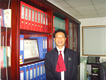 东莞民事律师
